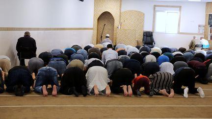 Découvrir les bases de la prière musulmane