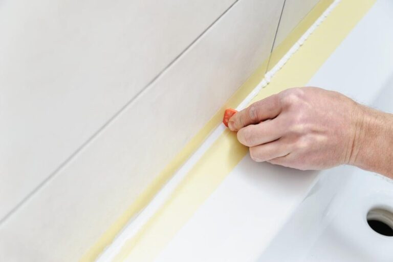 Comment faire un joint en silicone - On Fait Comment