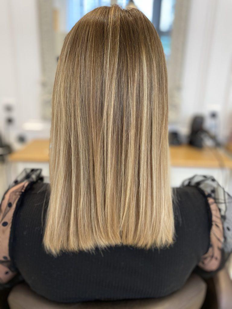 Comment faire un brushing lisse