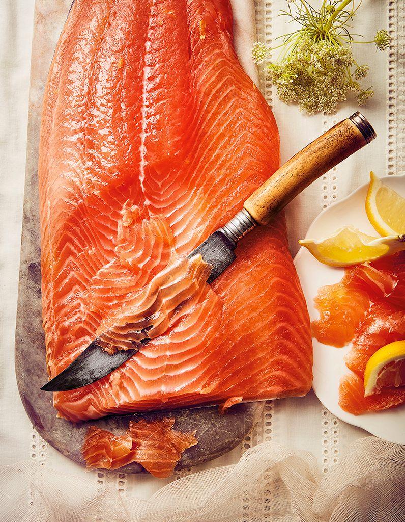 Les épices et marinades qui subliment le saumon