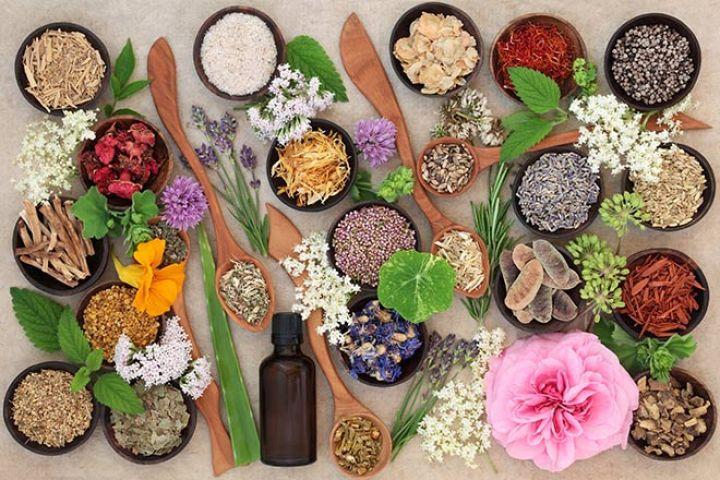 Remèdes naturels à portée de main pour apaiser les imperfections