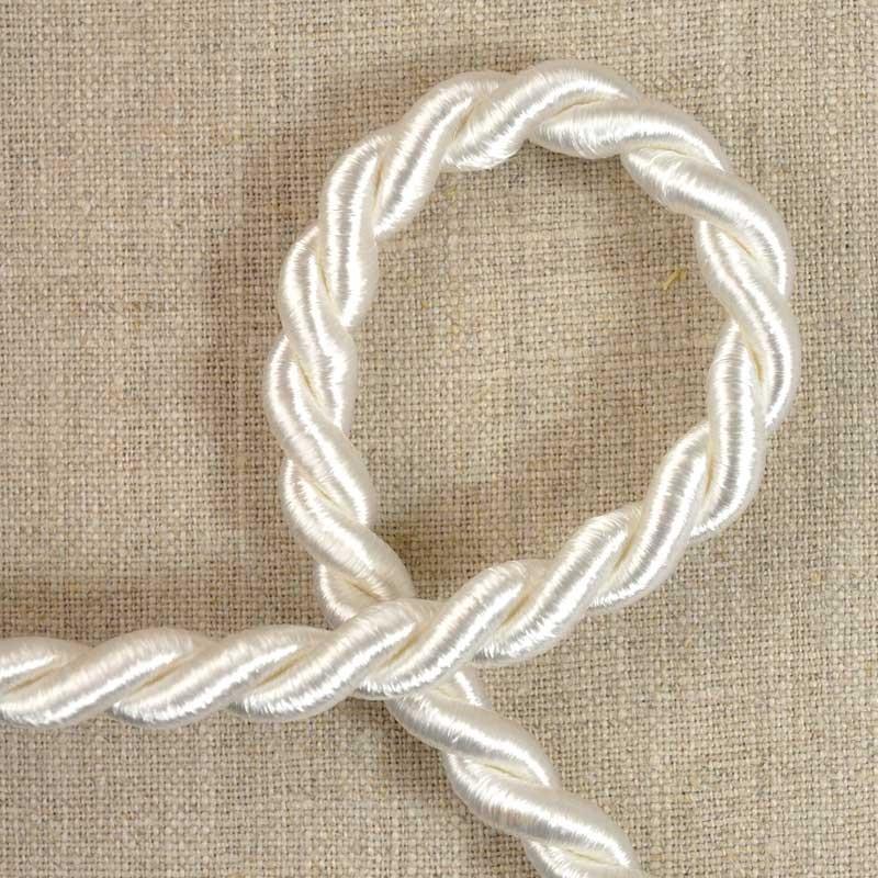 Lart de la cordelière : un pas vers la créativité textile