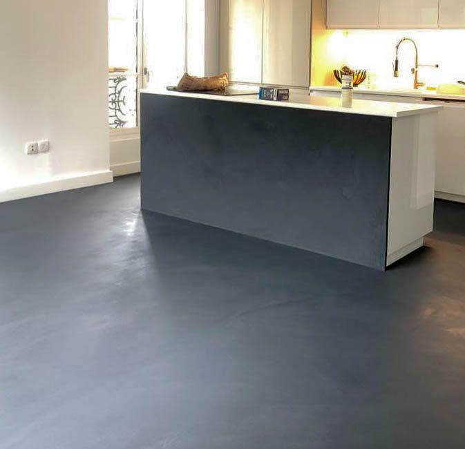 Entretenir Votre Béton Ciré : Conseils pour le Garder Éclatant