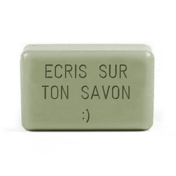 Astuces pour personnaliser votre savon avec des parfums et couleurs