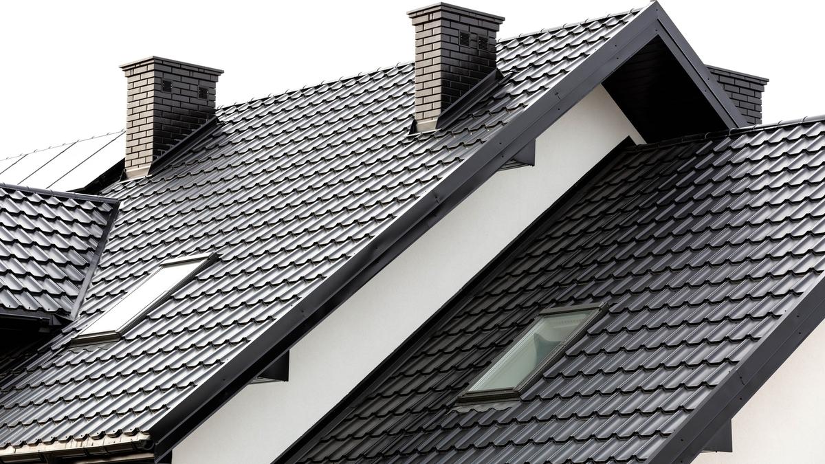 Entretien et réparation : prolongez la vie de votre toiture