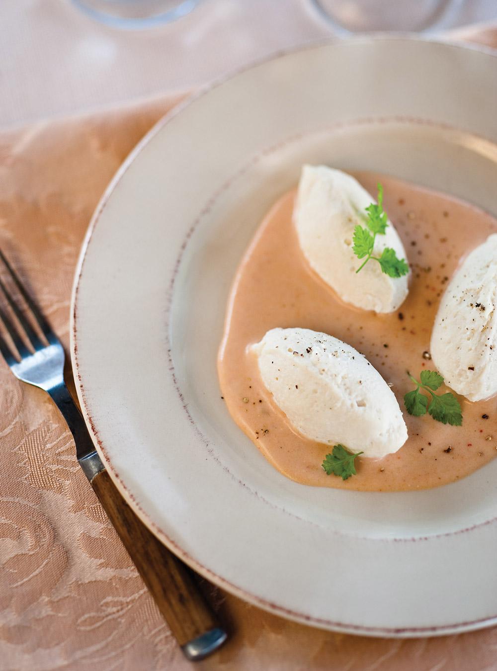 Accompagnements gourmands : que servir avec vos quenelles ?