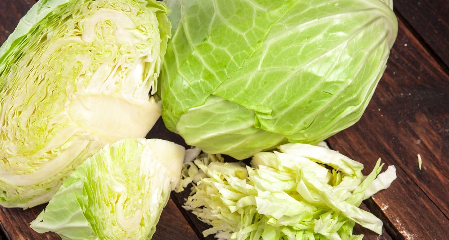 Les astuces ⁣de chefs pour rehausser la⁣ saveur du chou ​blanchi