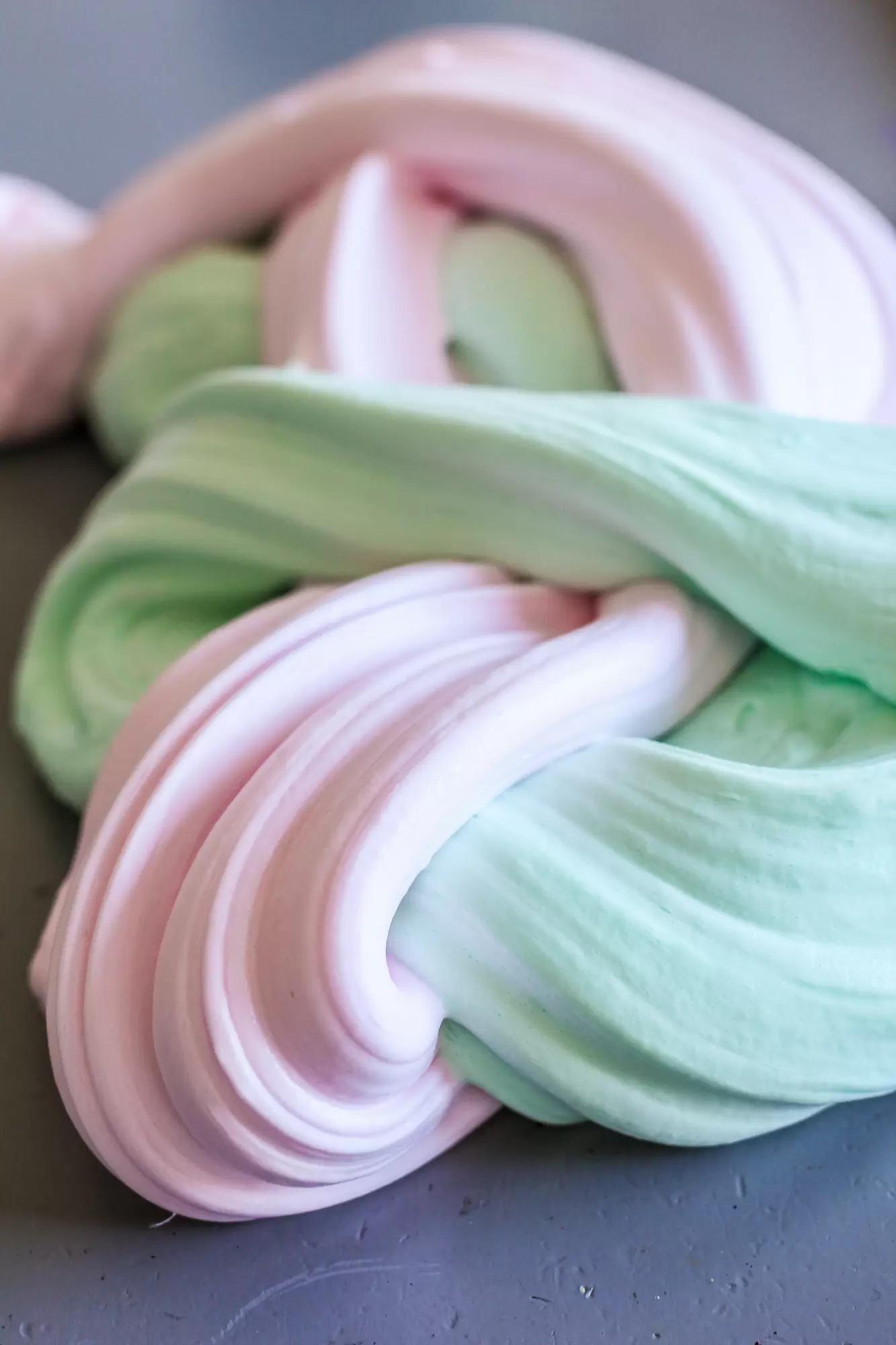 Préparer votre espace de création pour un slime réussi