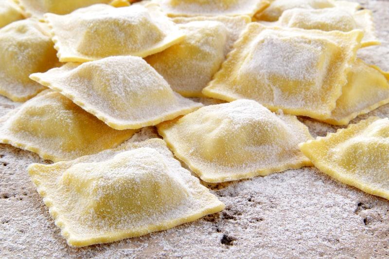Cuisson à la perfection : timing et conseils pour des raviolis al dente