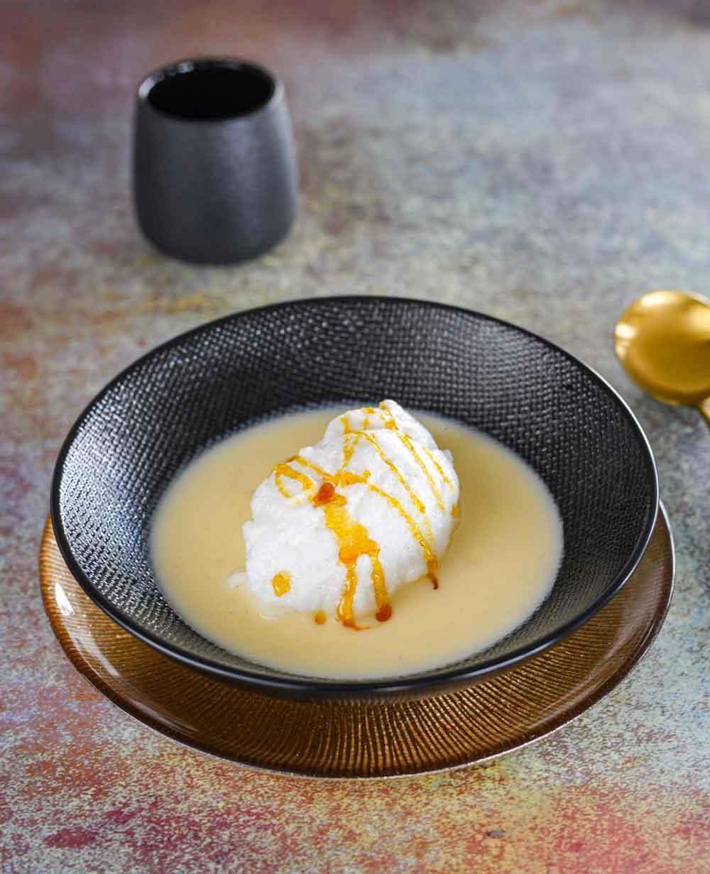 Dégustation⁣ et accords gourmands : comment sublimer votre île flottante